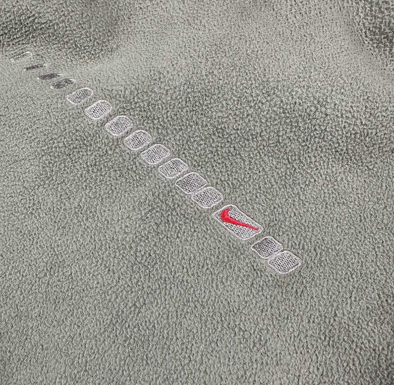00s Nike Centre Logo Sweatshirt