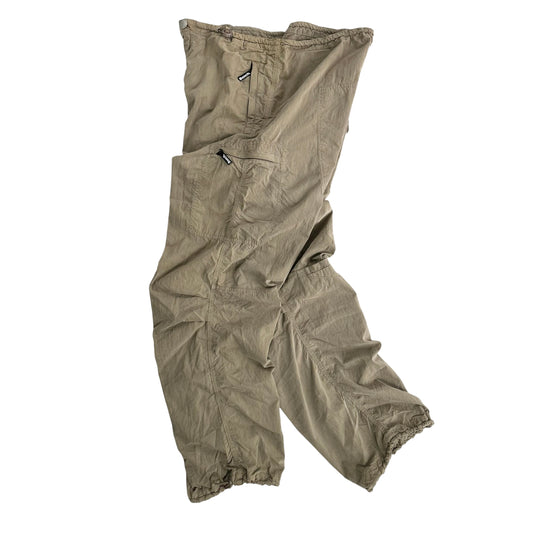 00s Bench Baggy Parachute Cargo