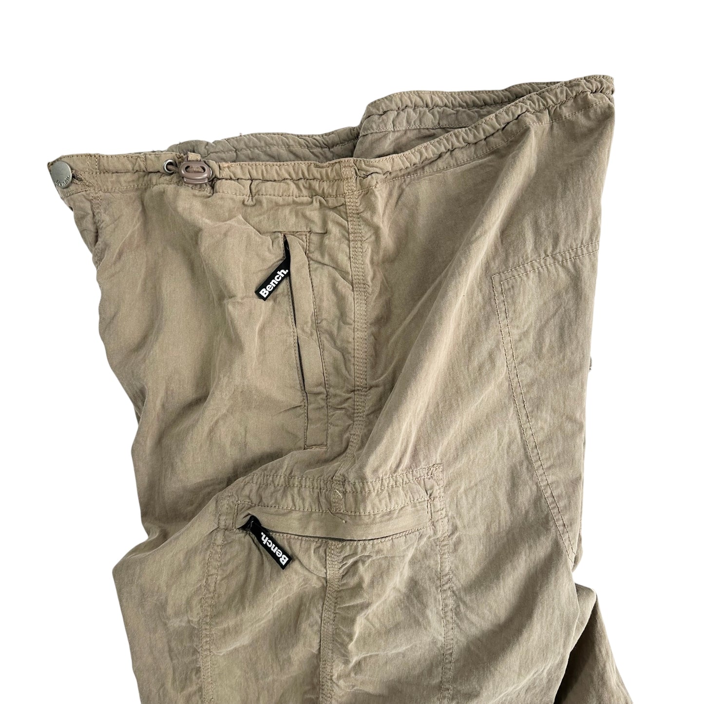 00s Bench Baggy Parachute Cargo