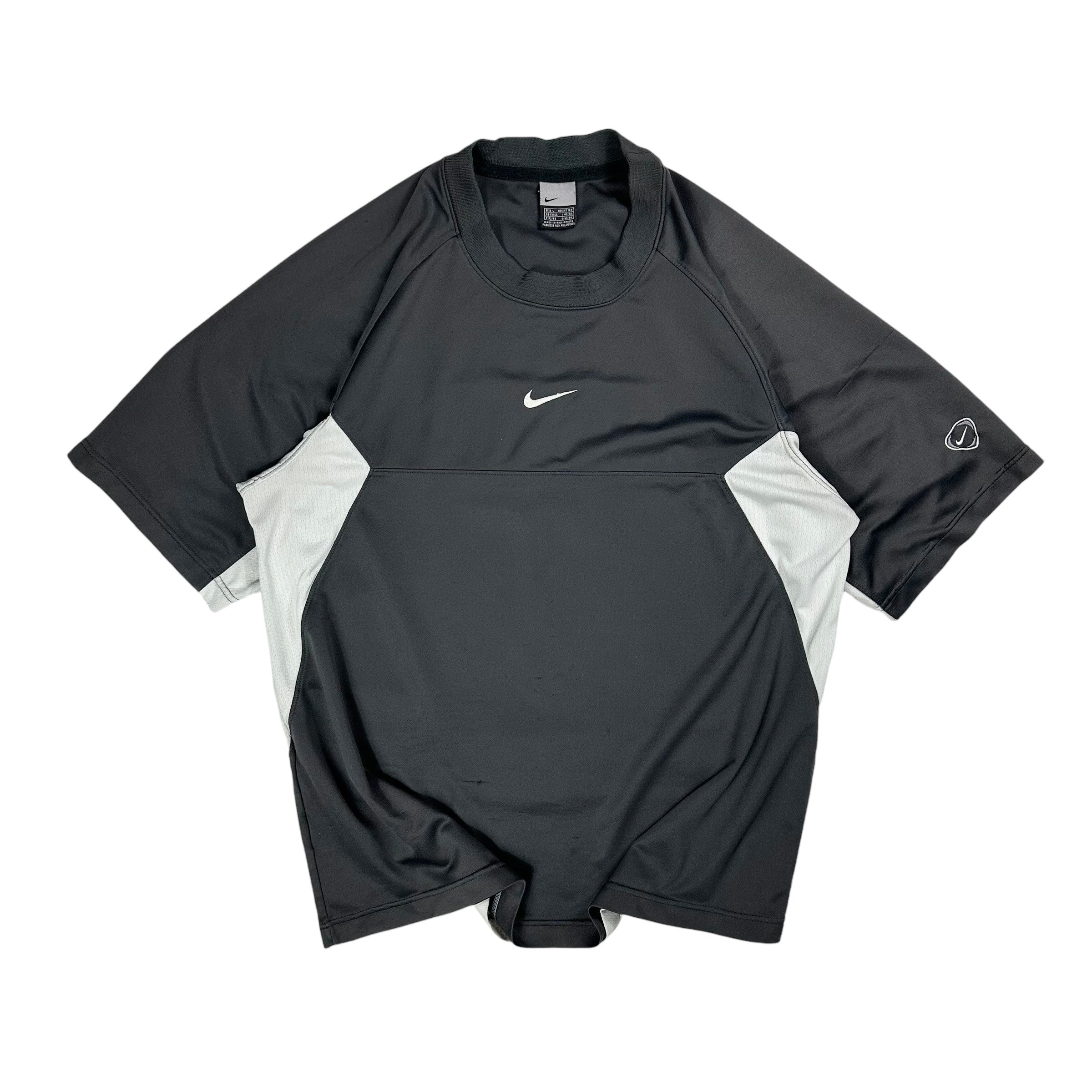 00s Nike Centre Logo T shirt