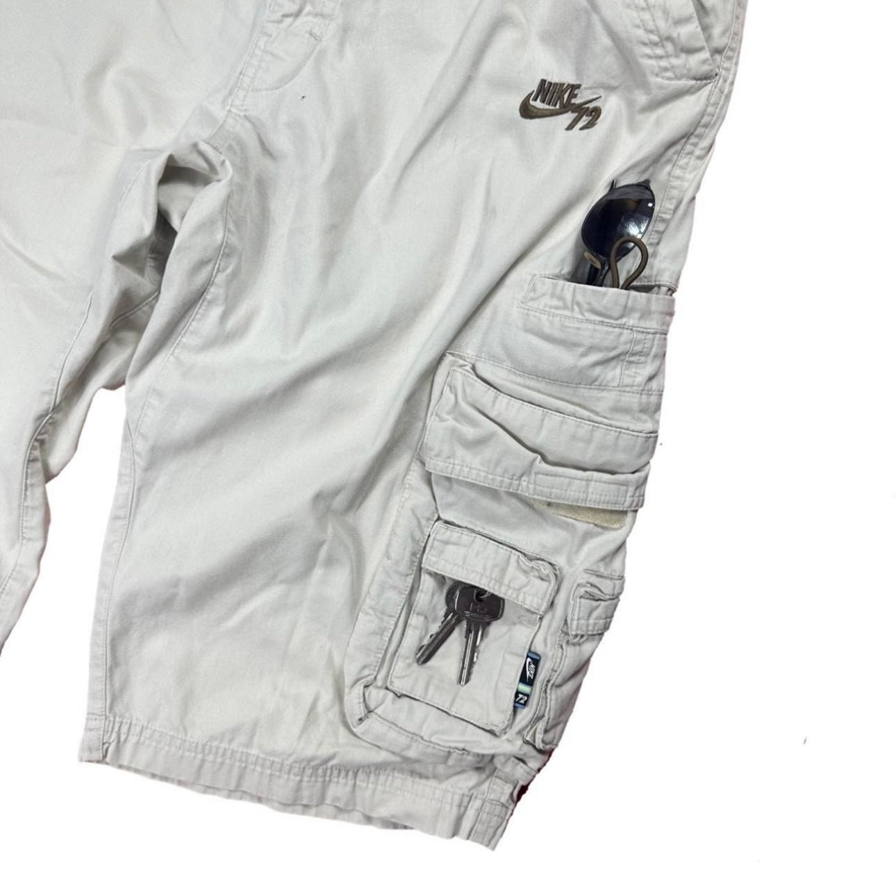 00s Nike Multi Pockets 3/4 Shorts