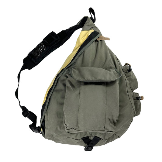 00s GAP Technical Sling Bag