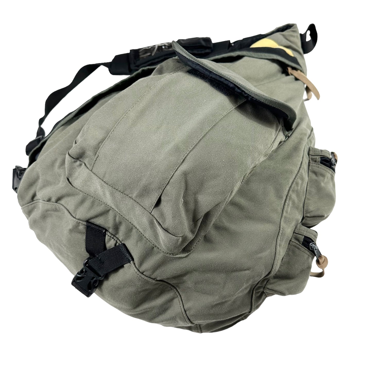 00s GAP Technical Sling Bag