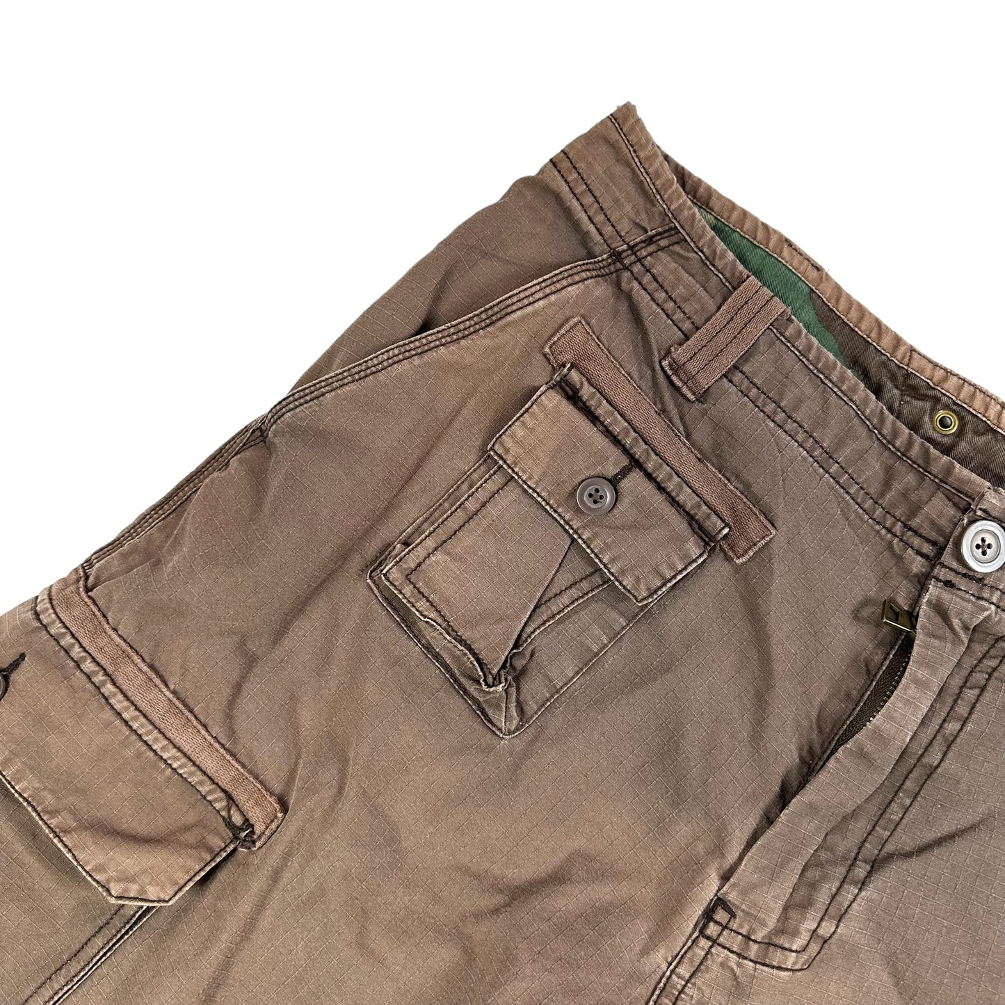 00s Burton Cargo Shorts