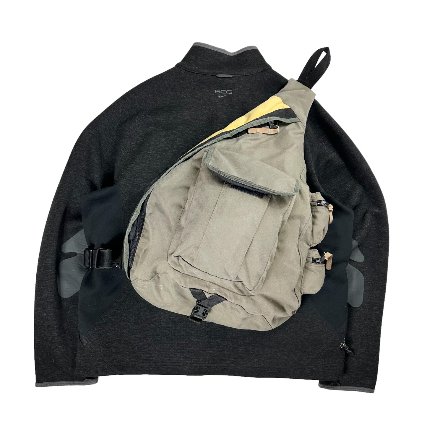 00s GAP technical Sling Bag