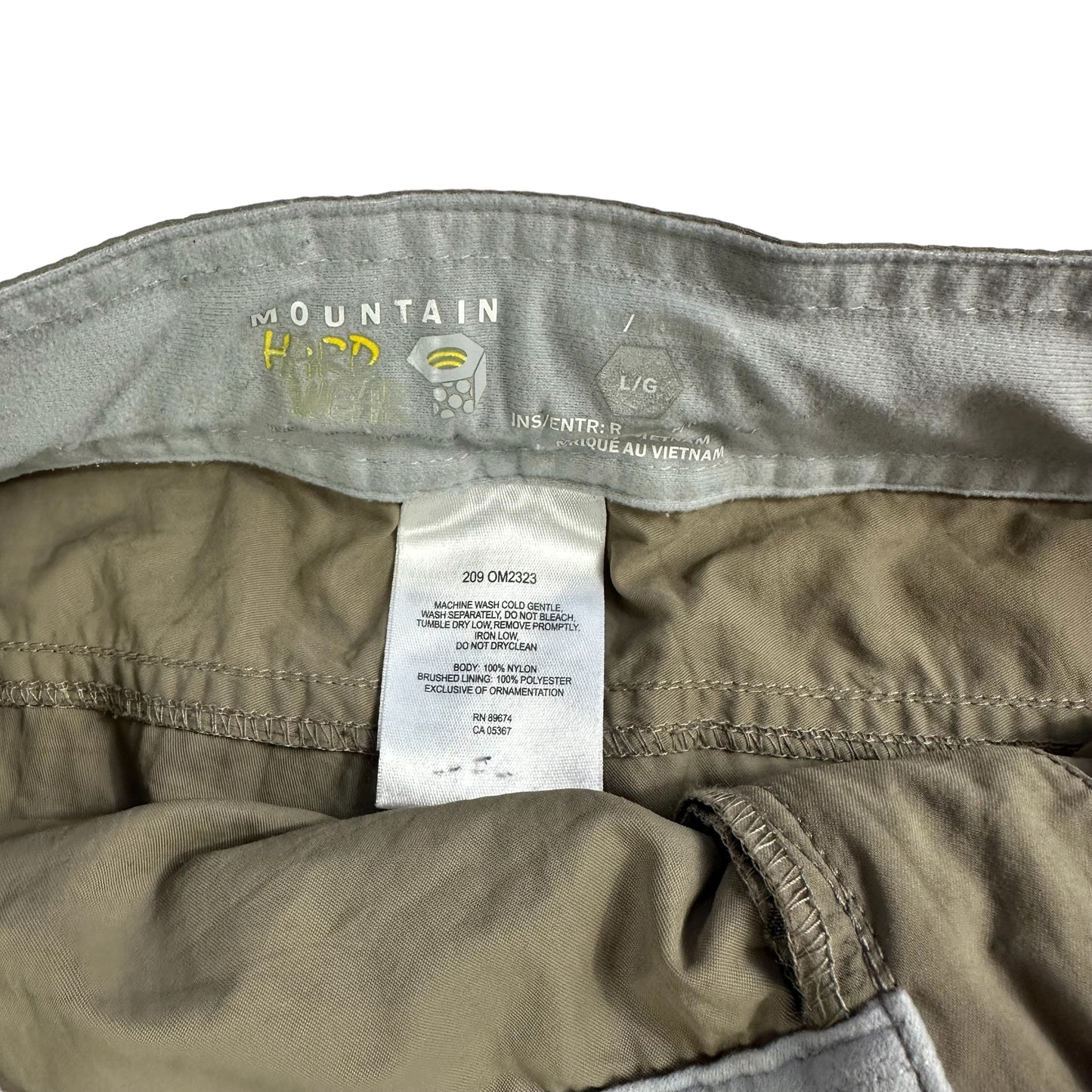 00s Mountain Hardware Cargo Bottoms