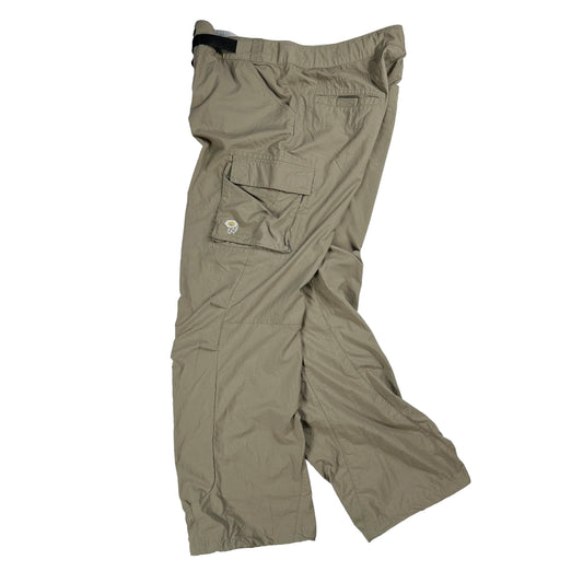 00s Mountain Hardware Cargo Bottoms