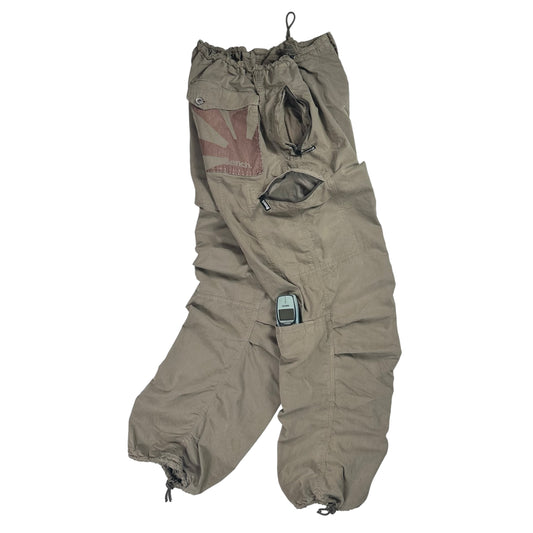 00s Bench Baggy Parachute Cargo