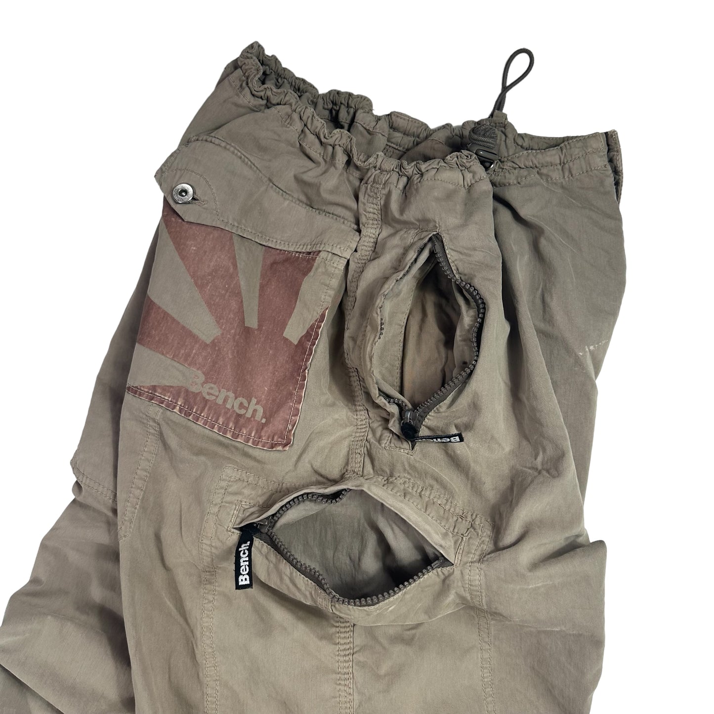 00s Bench Baggy Parachute Cargo