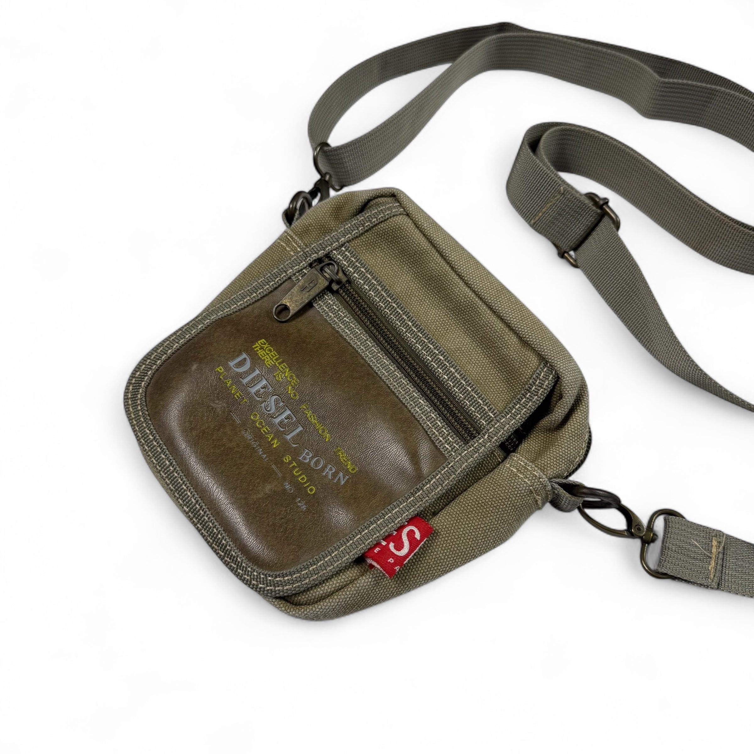 SALONE. | 00s DIESEL Archive shoulder bag black | Instagram